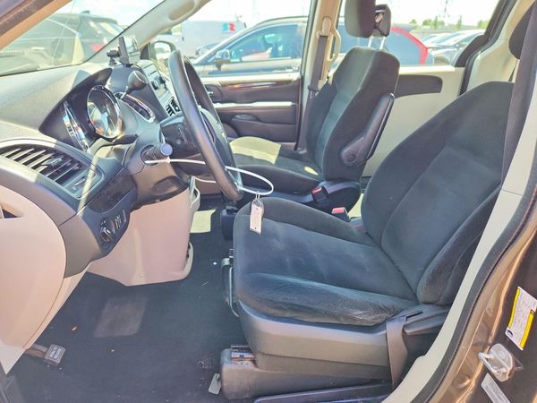 2015 DODGE GRAND CARAVAN SE