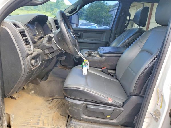 2023 RAM 2500 TRADESMAN CREW CAB 4X2