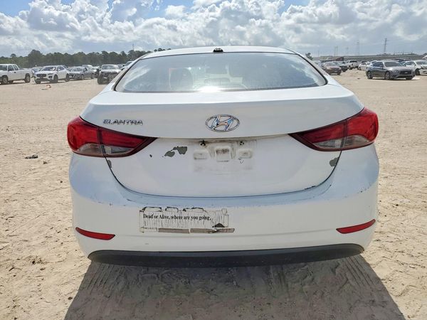 2016 HYUNDAI ELANTRA