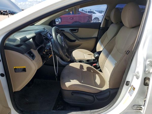 2016 HYUNDAI ELANTRA