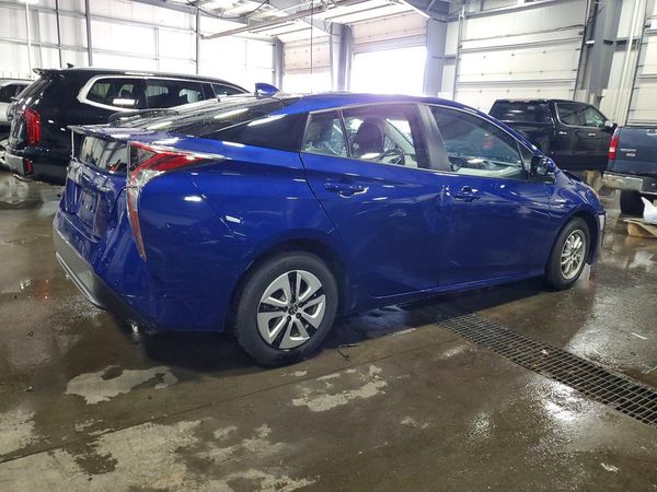 2018 TOYOTA PRIUS