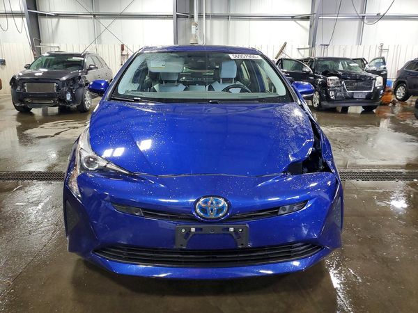 2018 TOYOTA PRIUS