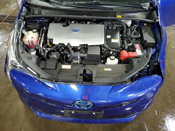 2018 TOYOTA PRIUS