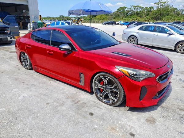 2018 KIA STINGER