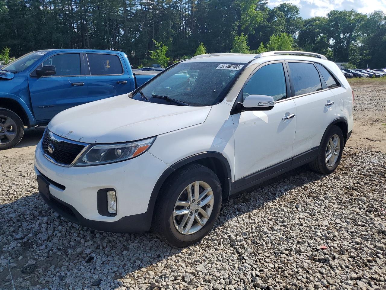 2015 KIA SORENTO GL