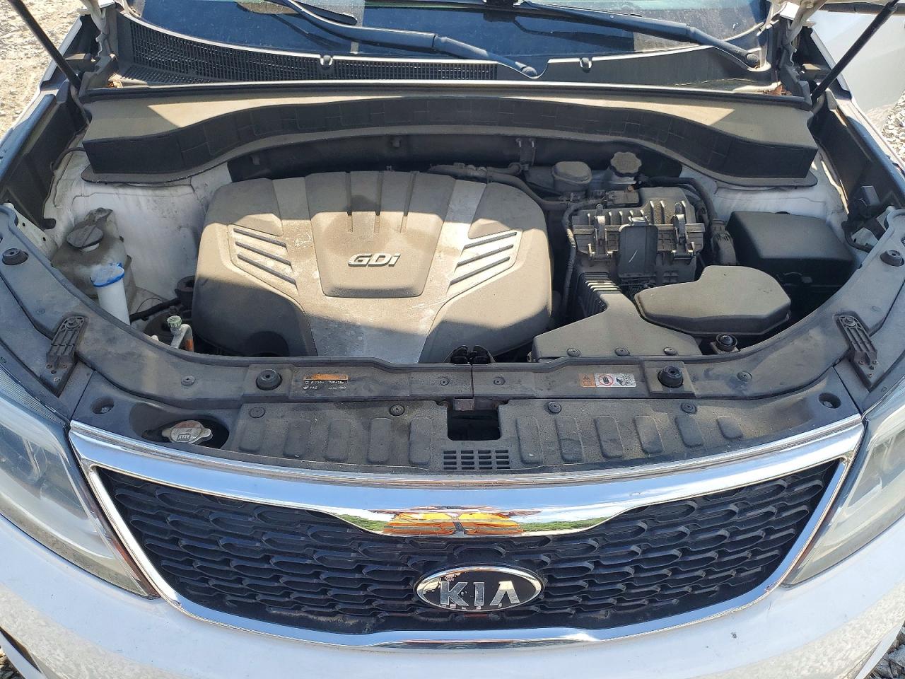 2015 KIA SORENTO GL