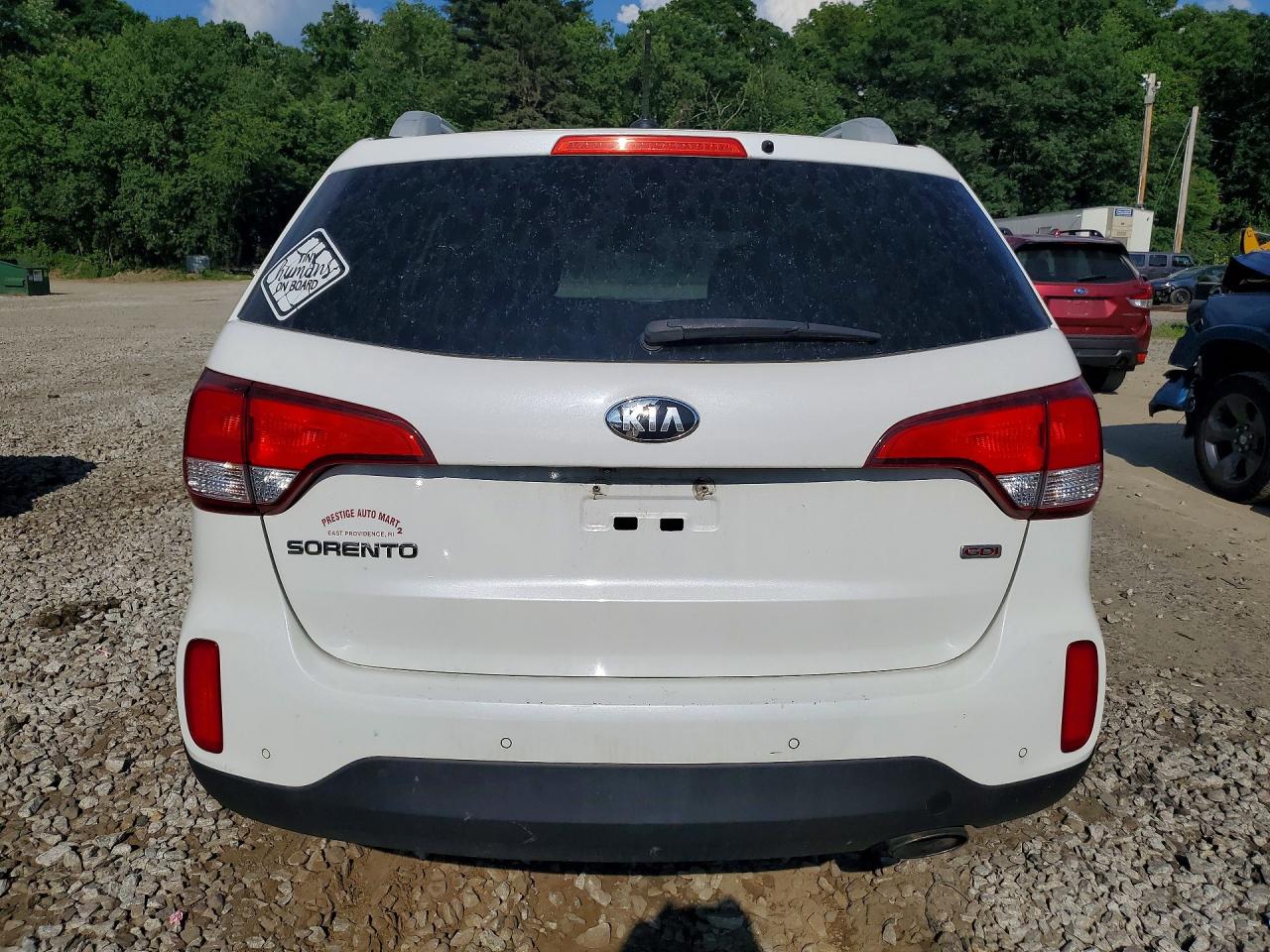 2015 KIA SORENTO GL