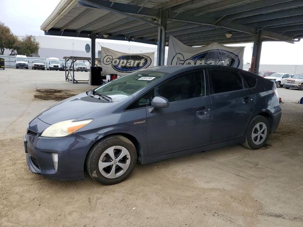 2012 TOYOTA PRIUS