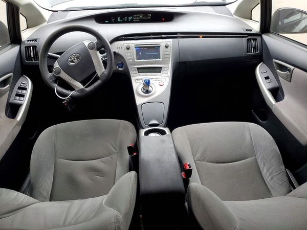 2012 TOYOTA PRIUS