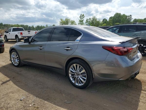 2021 INFINITI Q50 LUXE