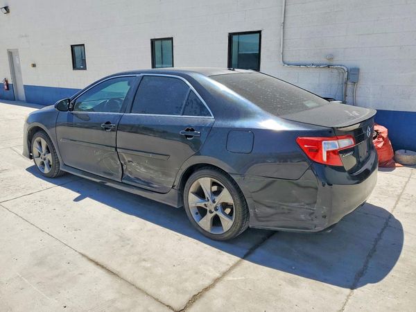 2013 TOYOTA CAMRY