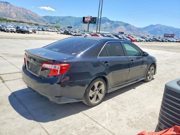 2013 TOYOTA CAMRY