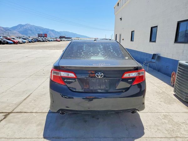 2013 TOYOTA CAMRY