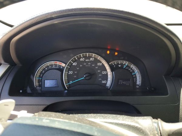 2013 TOYOTA CAMRY
