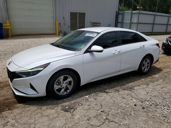 2021 HYUNDAI ELANTRA SE