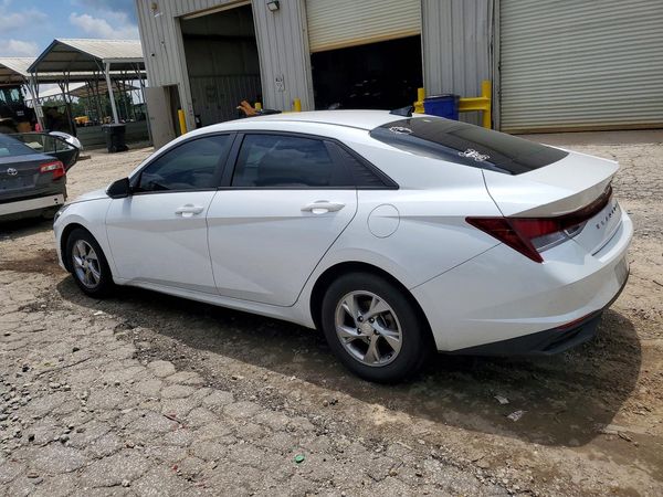 2021 HYUNDAI ELANTRA SE