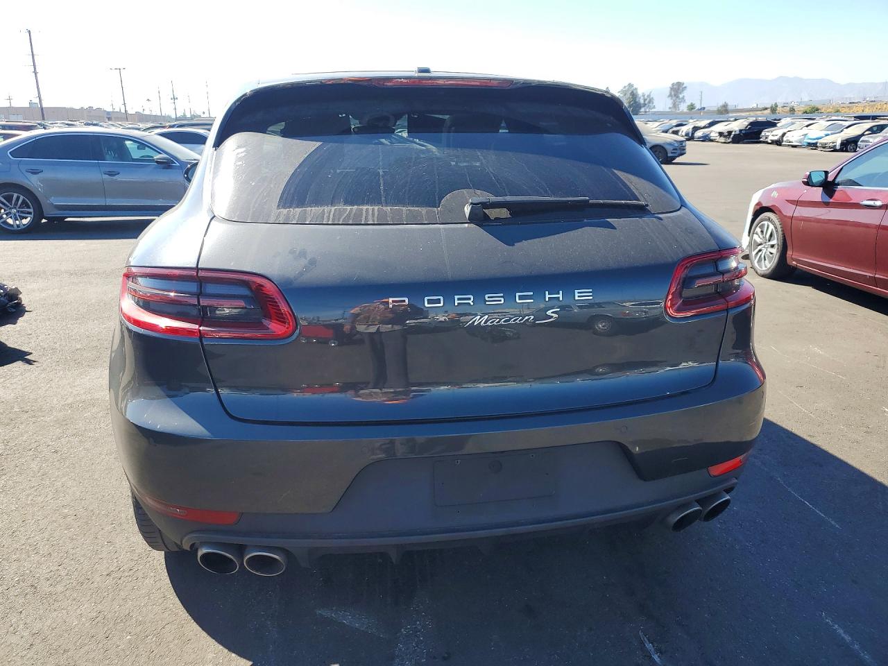 2018 PORSCHE MACAN Macan S