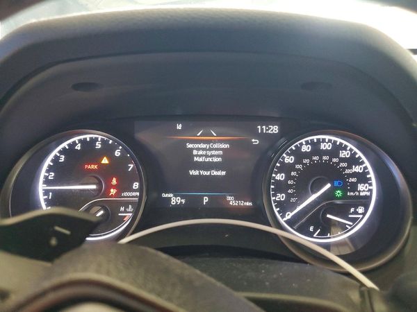 2024 TOYOTA CAMRY