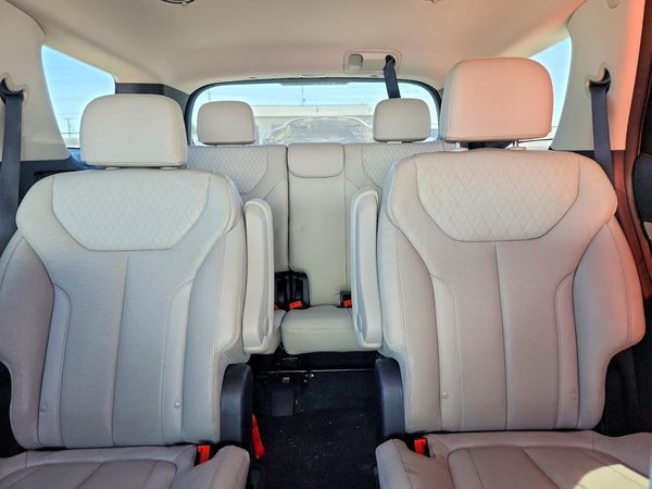 2021 HYUNDAI PALISADE SEL w/ Premium Pkg