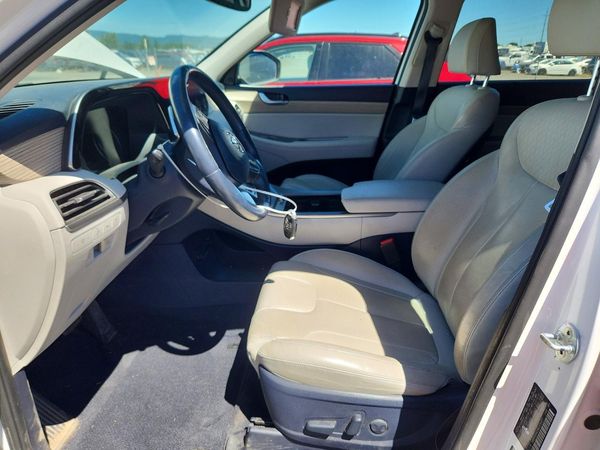 2021 HYUNDAI PALISADE SEL w/ Premium Pkg
