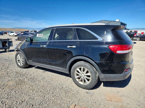 2016 KIA SORENTO L / LX