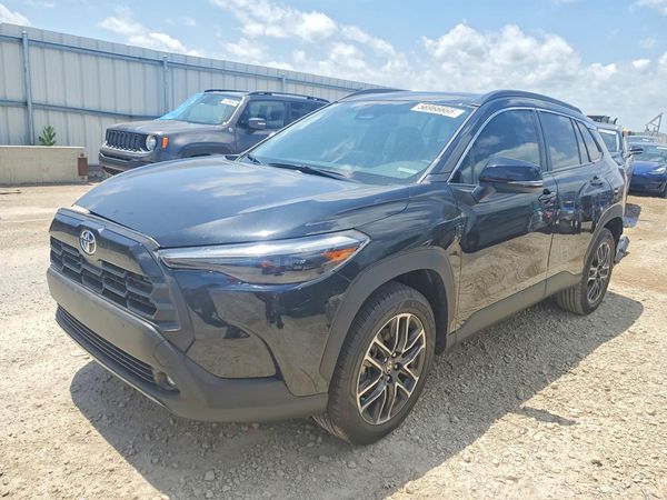2026 TOYOTA COROLLA CROSS XLE — Front 3/4