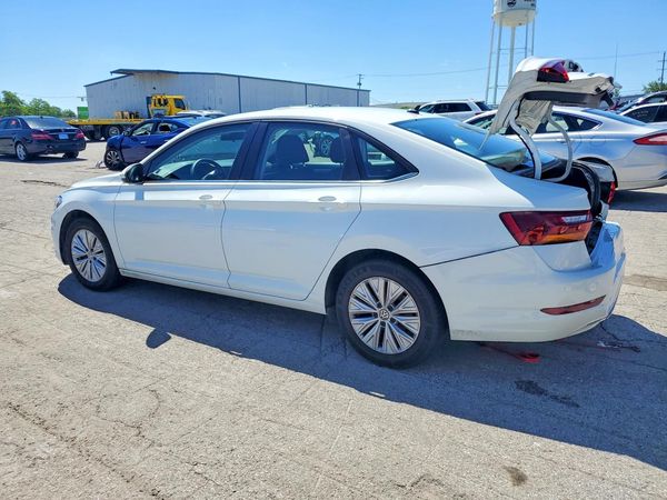 2019 VOLKSWAGEN JETTA S, SE, R-Line — DSRA