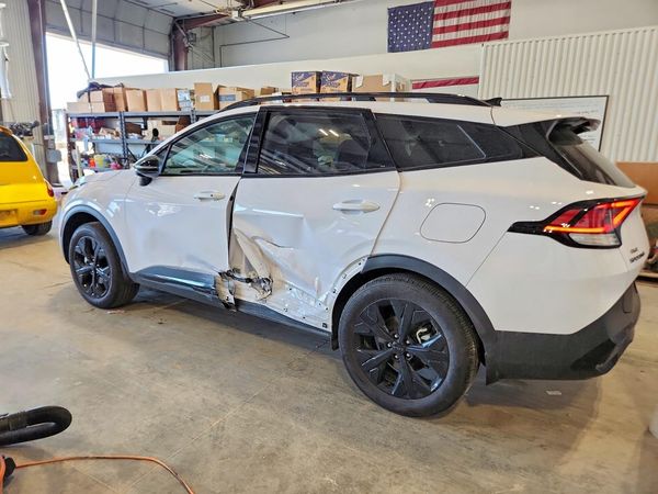 2025 KIA SPORTAGE X-LINE