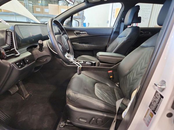 2025 KIA SPORTAGE X-LINE