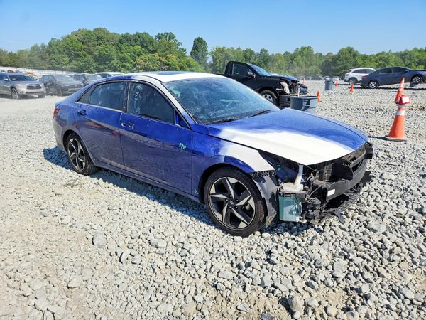 2021 HYUNDAI ELANTRA SEL w/ Premium Pkg