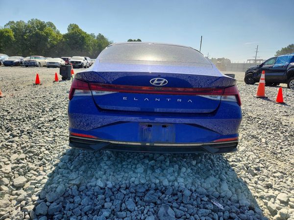 2021 HYUNDAI ELANTRA SEL w/ Premium Pkg