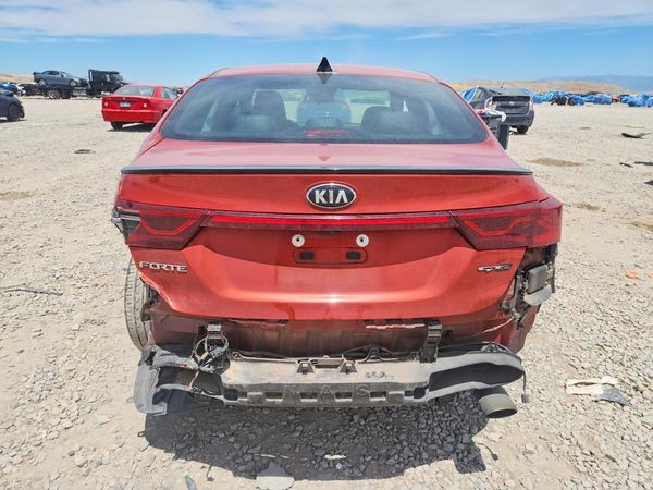 2021 KIA FORTE GT Line
