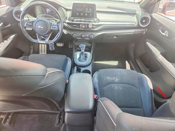 2021 KIA FORTE GT Line