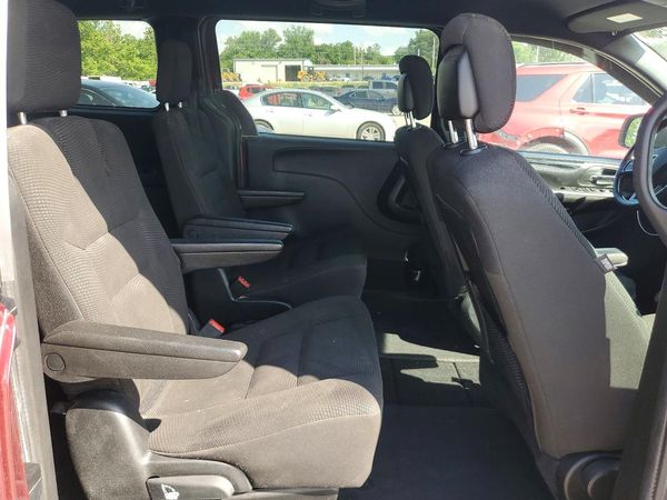 2020 DODGE GRAND CARAVAN SE