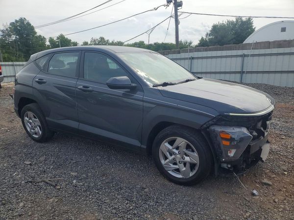 2024 HYUNDAI KONA SE