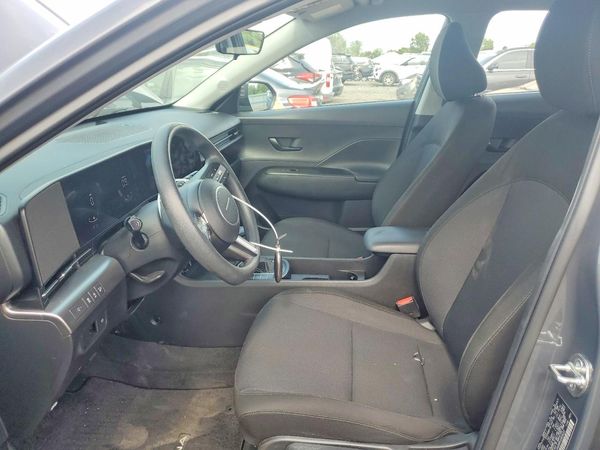 2024 HYUNDAI KONA SE