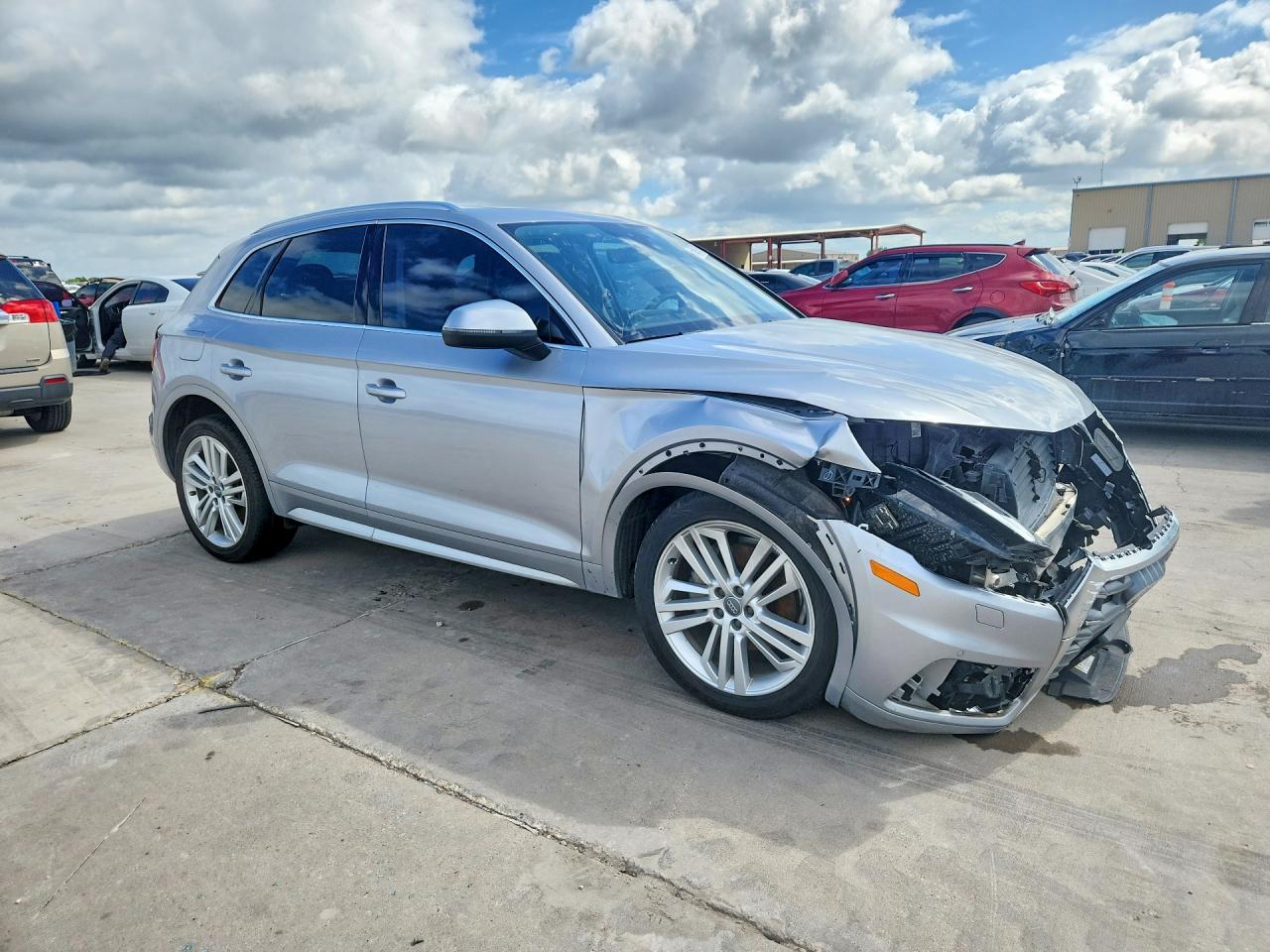 2018 AUDI Q5 quattro Premium Plus