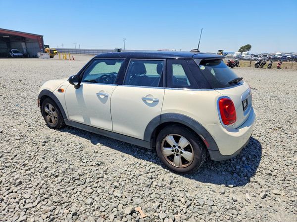 2015 MINI COOPER
