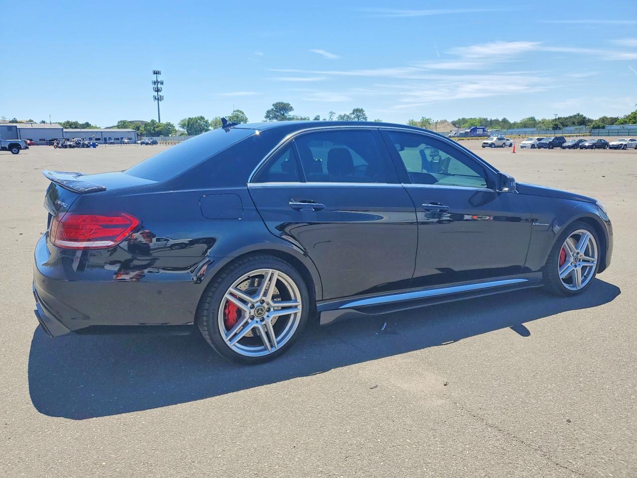 2016 MERCEDES-BENZ E E63-4M S AMG