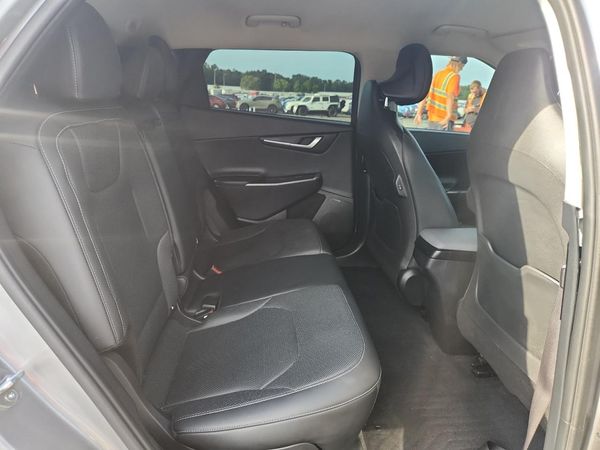 2024 KIA EV6 Light, Wind