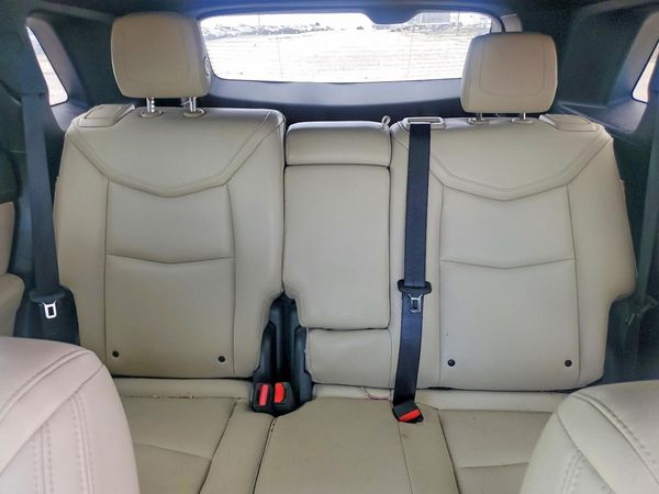 2017 CADILLAC XT5 Base