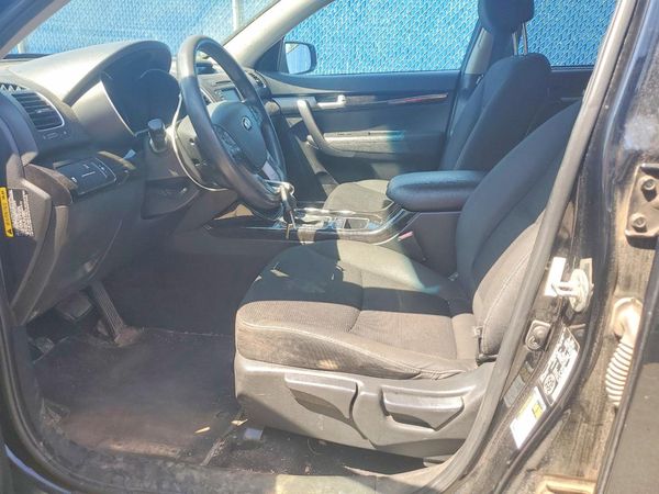 2015 KIA SORENTO GL