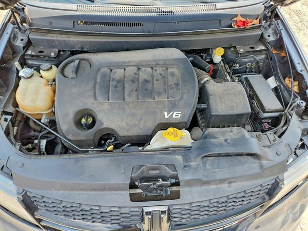2018 DODGE JOURNEY Crossroad (M,U,C)
