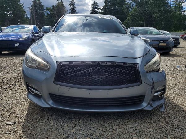 2017 INFINITI Q50