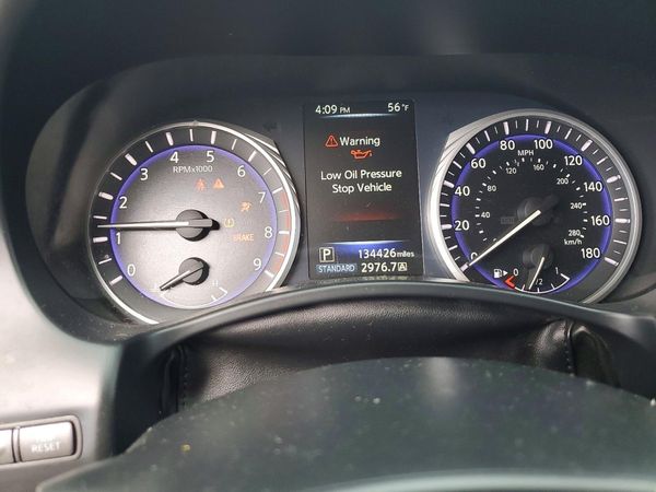 2017 INFINITI Q50