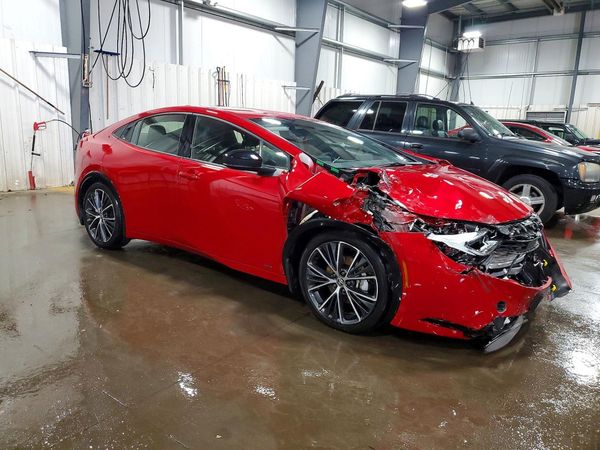 2025 TOYOTA PRIUS