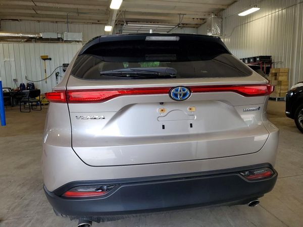 2021 TOYOTA VENZA