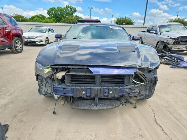 2019 FORD MUSTANG I4 Coupe