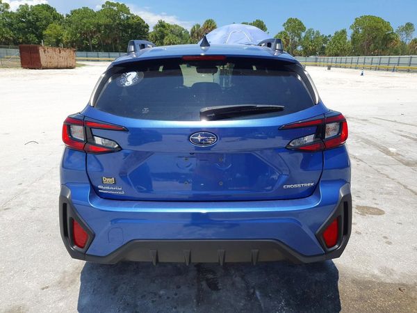 2025 SUBARU CROSSTREK Premium