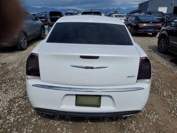 2015 CHRYSLER 300 Limited — DIRR